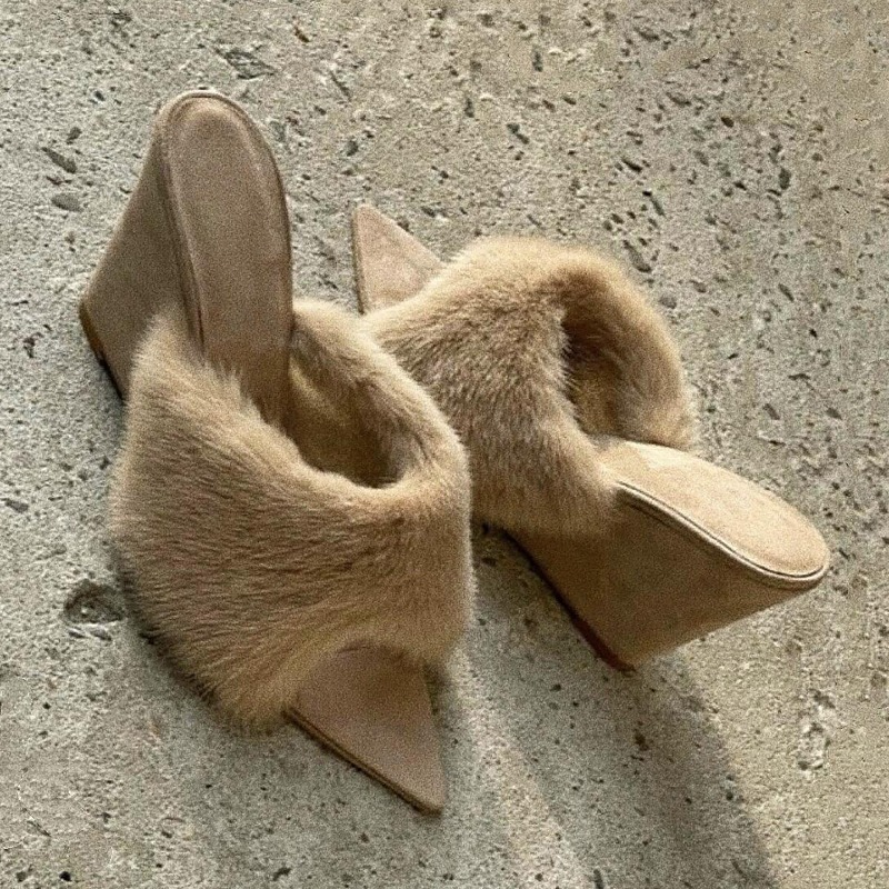 Fluffy Women Slippers Wedges P - Winter Clothing For Woman ulasan dan harga